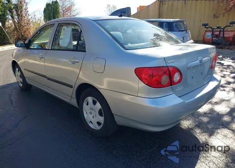 2004 Toyota Corolla Ce z USA, uszkodzony, nr VIN 2T1BR32E64C302574